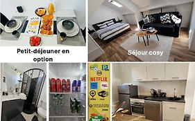 Sejour Cosy Avec Parking Prive Dans La Cour De La Maison